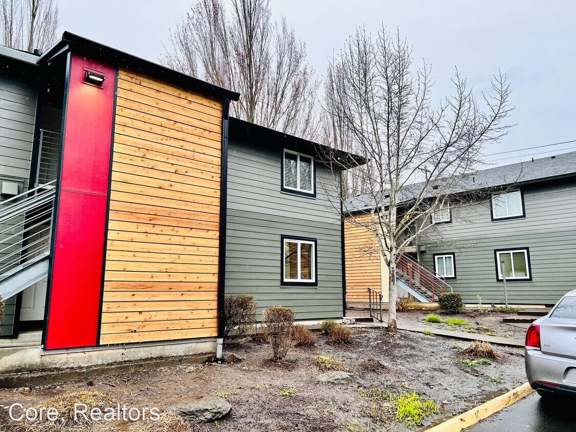 Primary Photo - 2 br, 1 bath House - 12642 NW Barnes Rd, #7