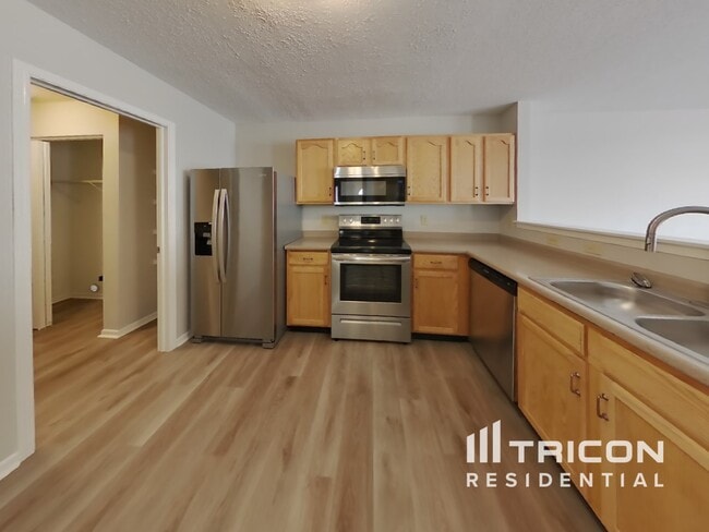 Building Photo - 2605 Redland Ln