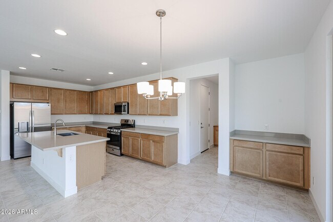 Foto del edificio - 14812 W Smoketree Dr