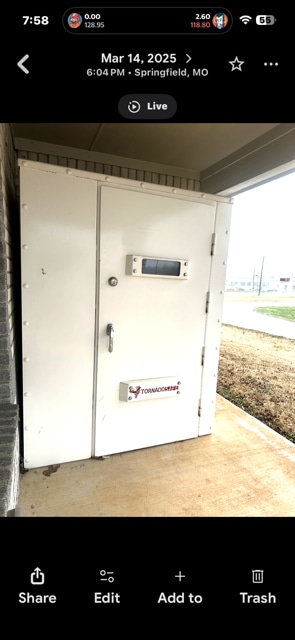 Building Photo - 1533 Doling Ln