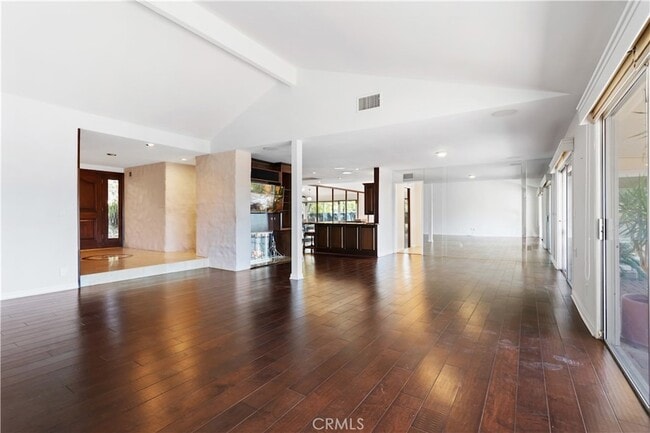 Building Photo - 3713 Dellvale Pl