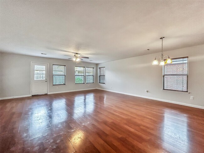 Foto del edificio - 2760 Rio Bella Ct