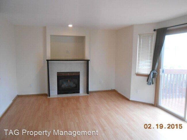 Building Photo - 4 br, 2.5 bath House - 3001 S Court St #A