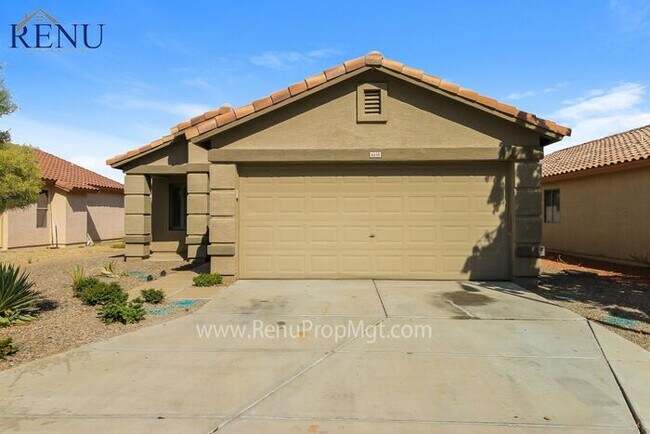 Building Photo - Holiday Special: 100% off your first month...