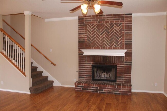 Building Photo - 8107 Hawick Dr