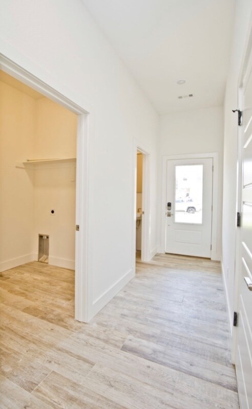 Foto del edificio - 2731 SW Livingston Square