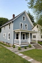 Building Photo - 24 Fairview St