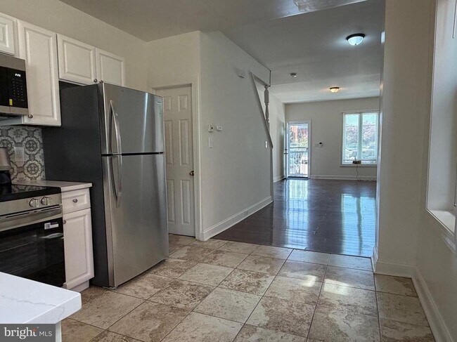 Foto del edificio - 2667 N Napa St