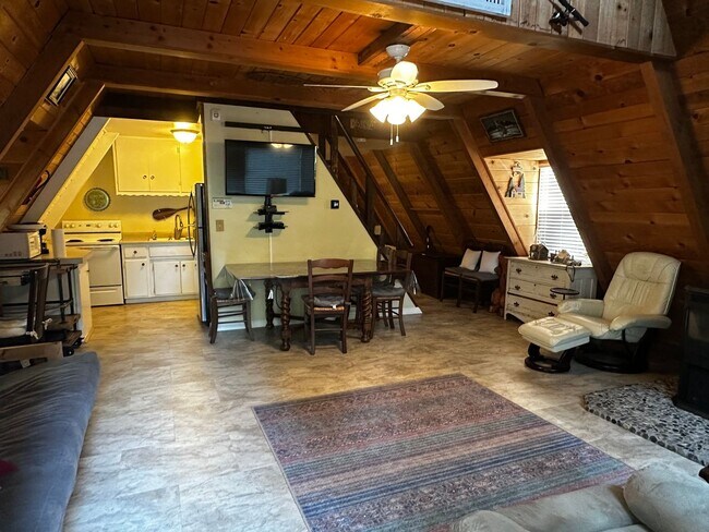 Foto del edificio - Cozy Home for Rent in Long Barn, CA