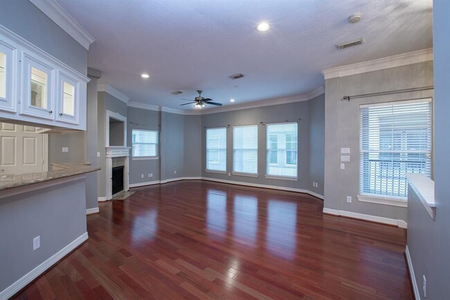 Foto del edificio - 3011 Houston Ave