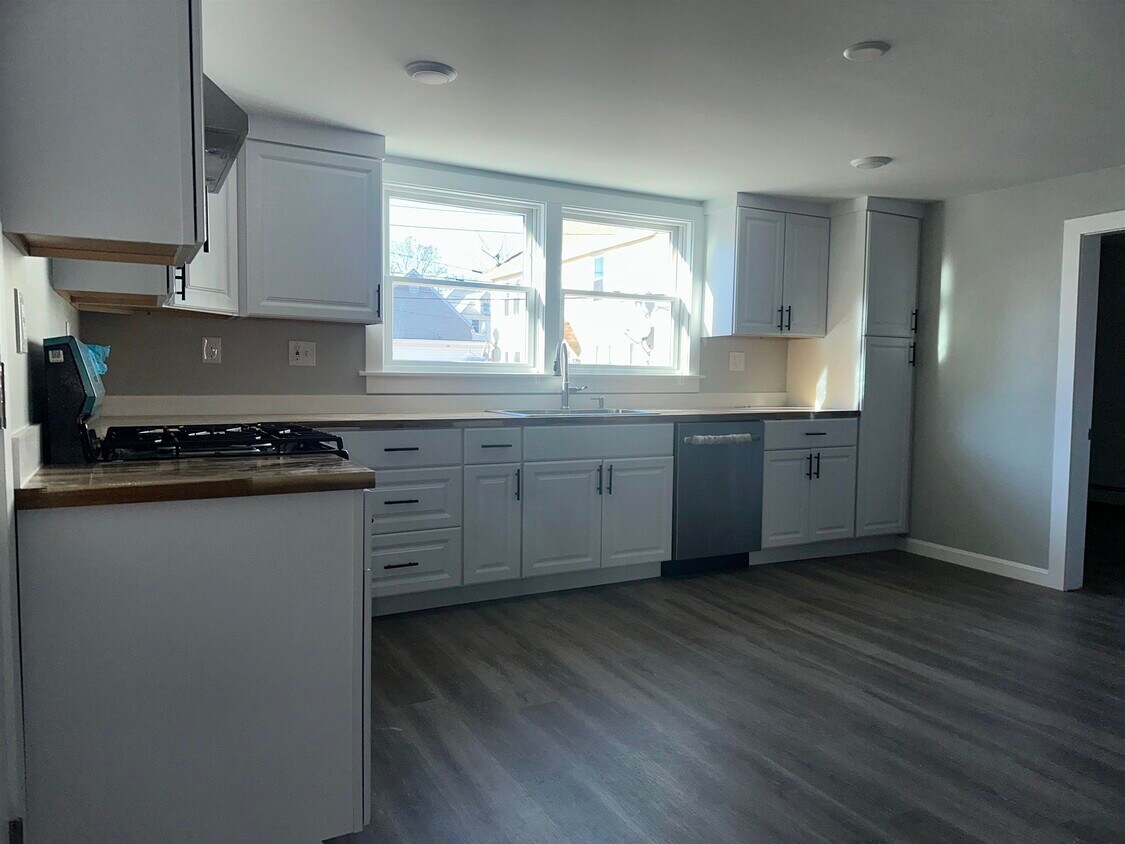 Foto principal - 60 Whitney St