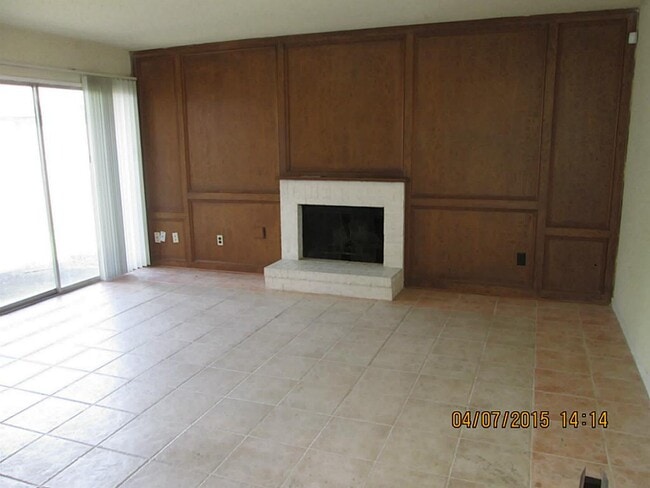 Foto del edificio - 10834 Sugar Hill Dr