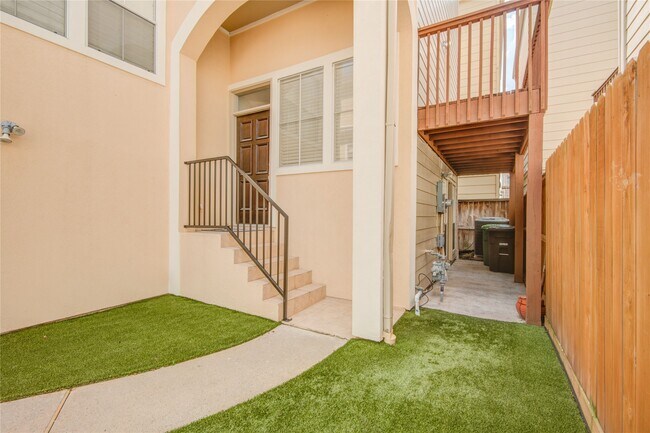 Foto del edificio - 5417 Lillian St