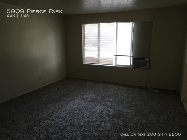 Building Photo - 2 Bedroom 1 Bath, Boise north End