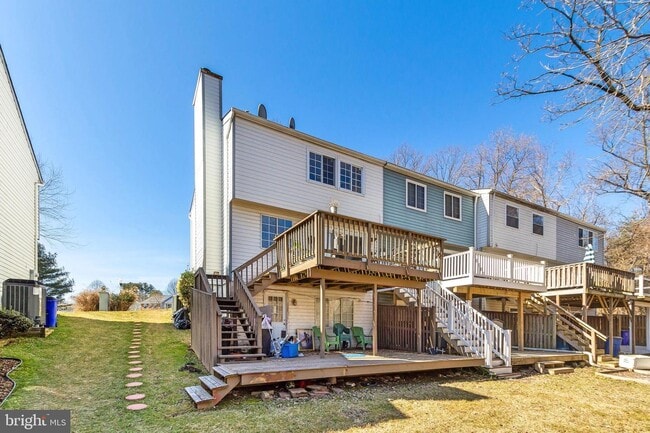 Building Photo - 6012 Cedar Wood Dr