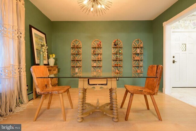 Foto del edificio - 301 Browning Ln