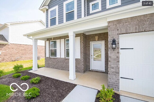 Building Photo - 13 Highland Knoll Way