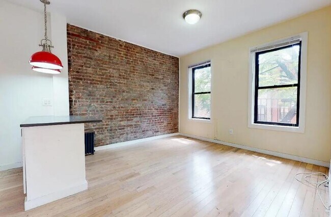 Foto del edificio - West 184th Street