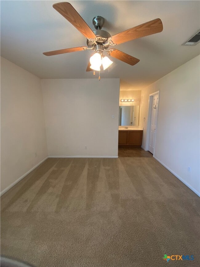 Building Photo - 6111 Graphite Dr