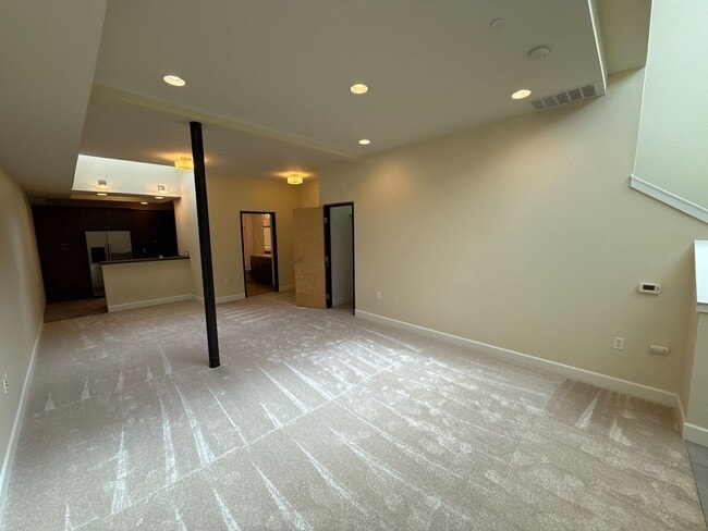 Foto del edificio - 160 Liberty St NE