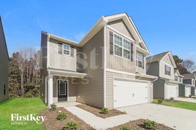 Foto del edificio - 8421 Deerwood Rd