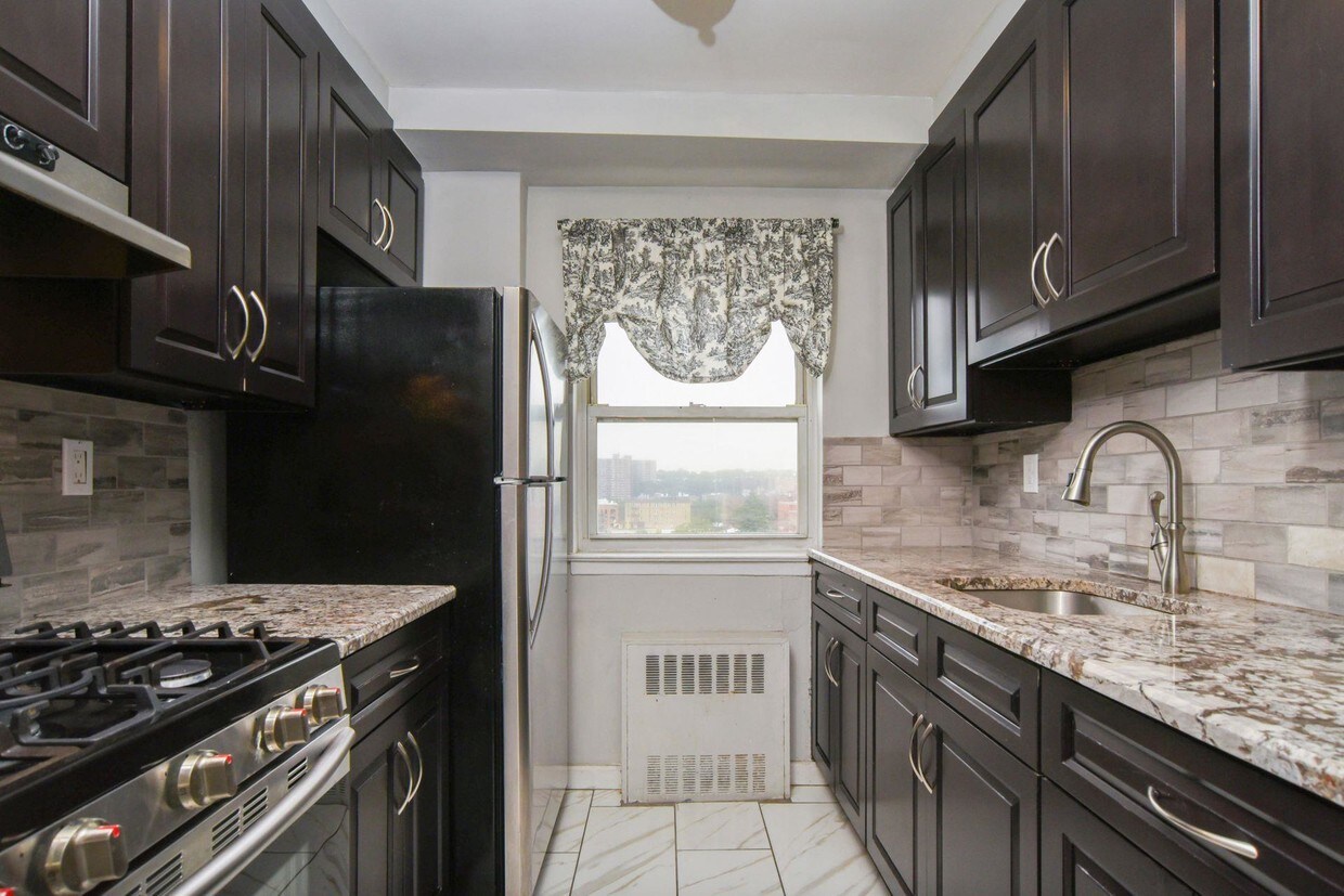 3240 Riverdale Ave Unit 6K, The Bronx, NY 10463 Condo for Rent in The