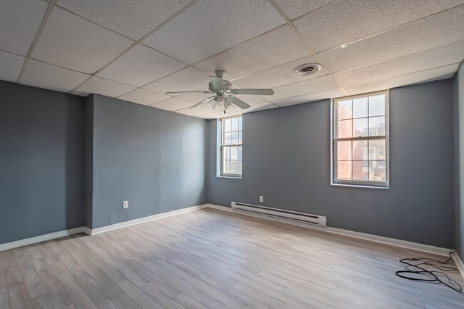 Photo - 5139 Carnegie St Apartment