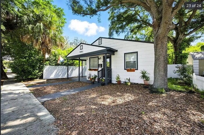 Foto del edificio - 1466 15th St S