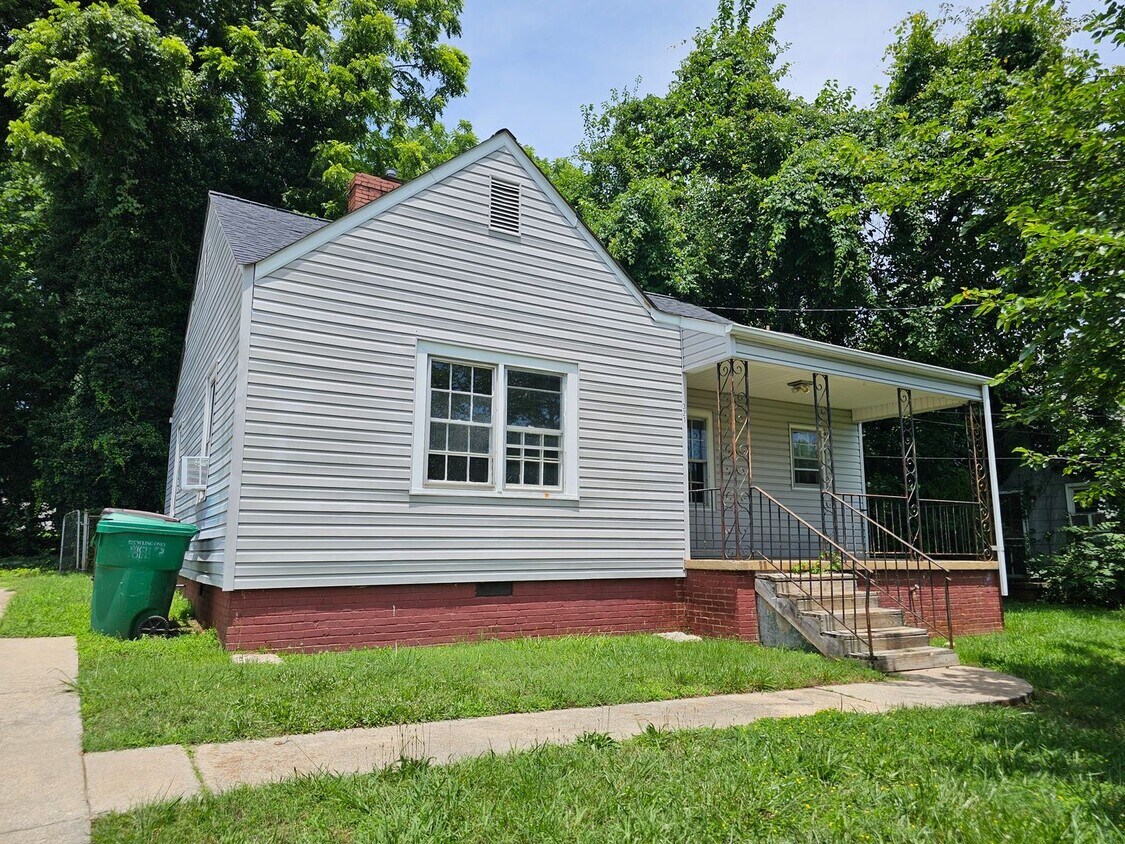 Foto principal - 2 BR off Nathan Hunt