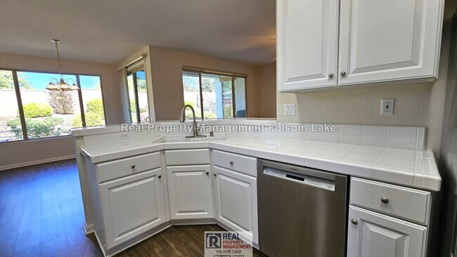 Foto del edificio - Coming Soon - Beautiful Home in Resort-Style Active 55+ Community | 2BD + Office | Solar | Pool &...