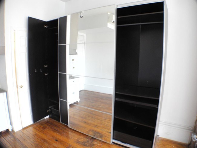 Foto del edificio - 12-07 Jackson Avenue