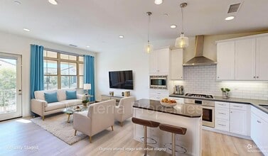 Building Photo - 104 Desert Pne