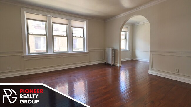 Foto del edificio - 546 W Surf St