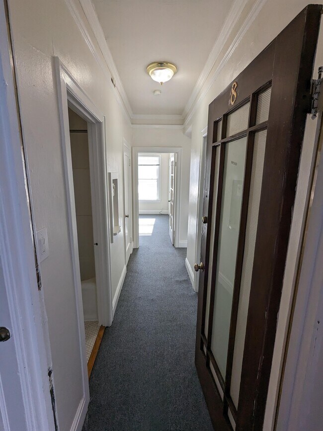 Building Photo - 851 Guerrero St