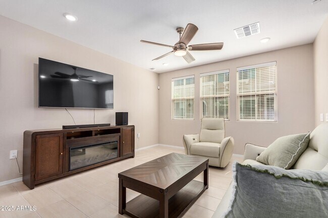 Building Photo - 2631 S Sulley Dr