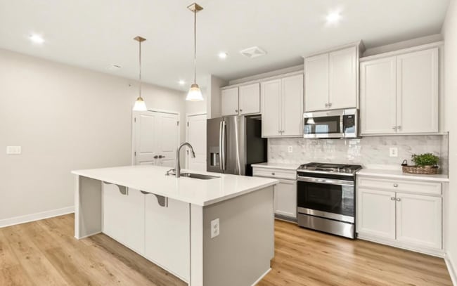 Building Photo - 4395 Peach Lily Ln