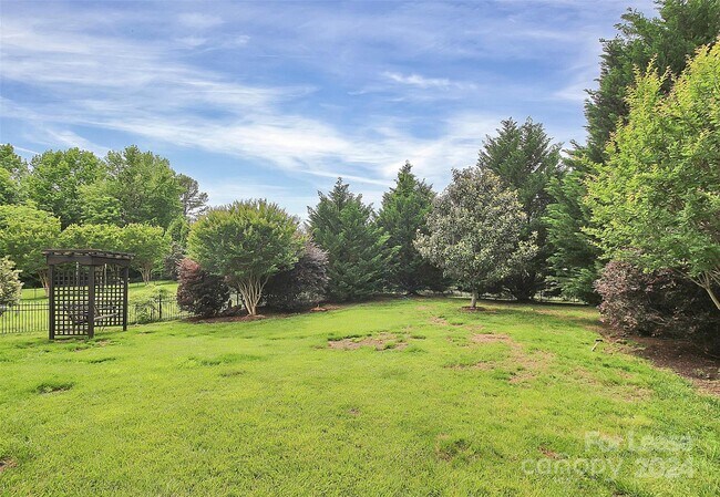 Foto del edificio - 15414 Stillwater Crossing Ln