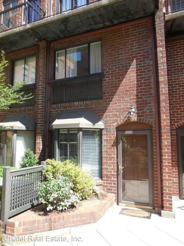 Primary Photo - 2 br, 1 bath House - 1036 Papermill Court, NW