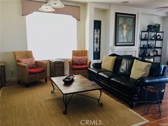 Foto del edificio - 17 Corte Montena