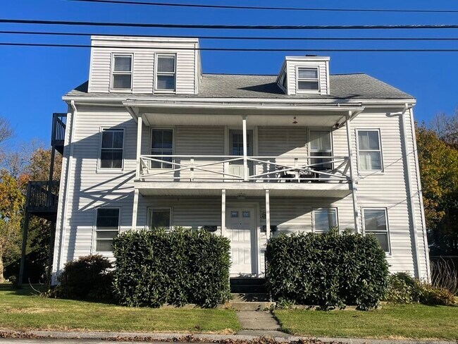 Foto del edificio - 48 Brandon Rd