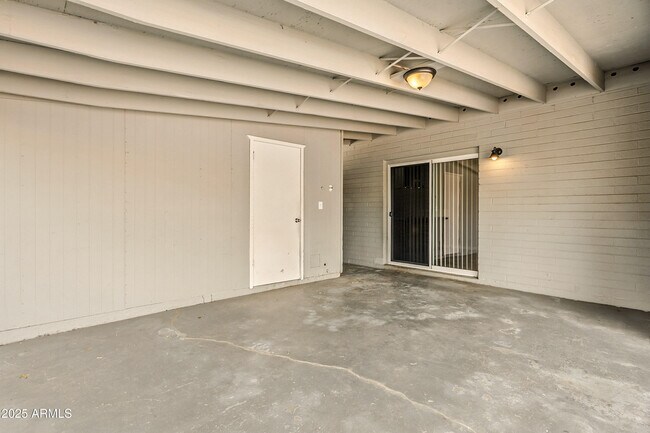 Building Photo - 11821 N 36th St