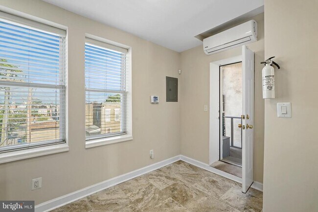 Foto del edificio - 2509 Linden Ave