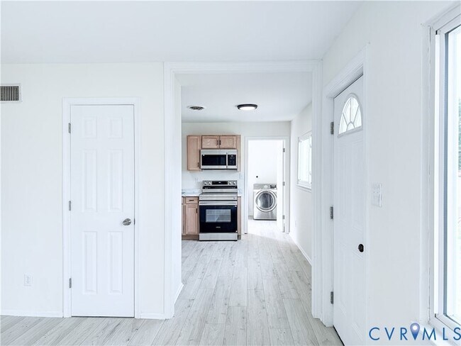 Foto del edificio - 2706 Selden St