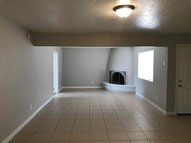 Building Photo - 13806 N 47th Ave