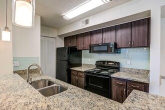 Building Photo - Audubon Village