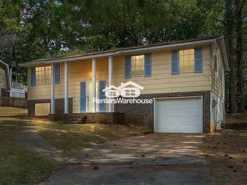 Foto principal - 2321 Stonewood Dr