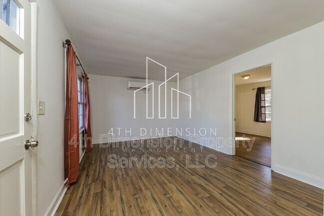 Foto del edificio - 238 Bond St