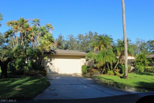 Building Photo - 5883 Sand Oak Dr