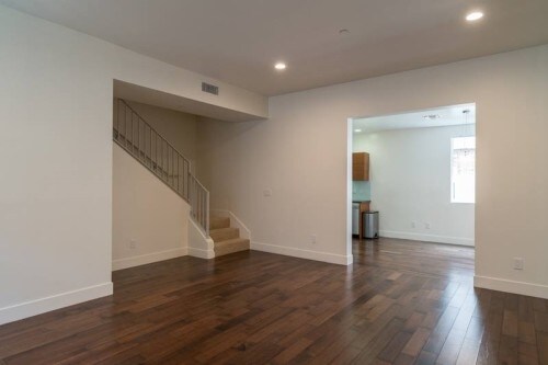 Foto del edificio - 1737 Colby Ave