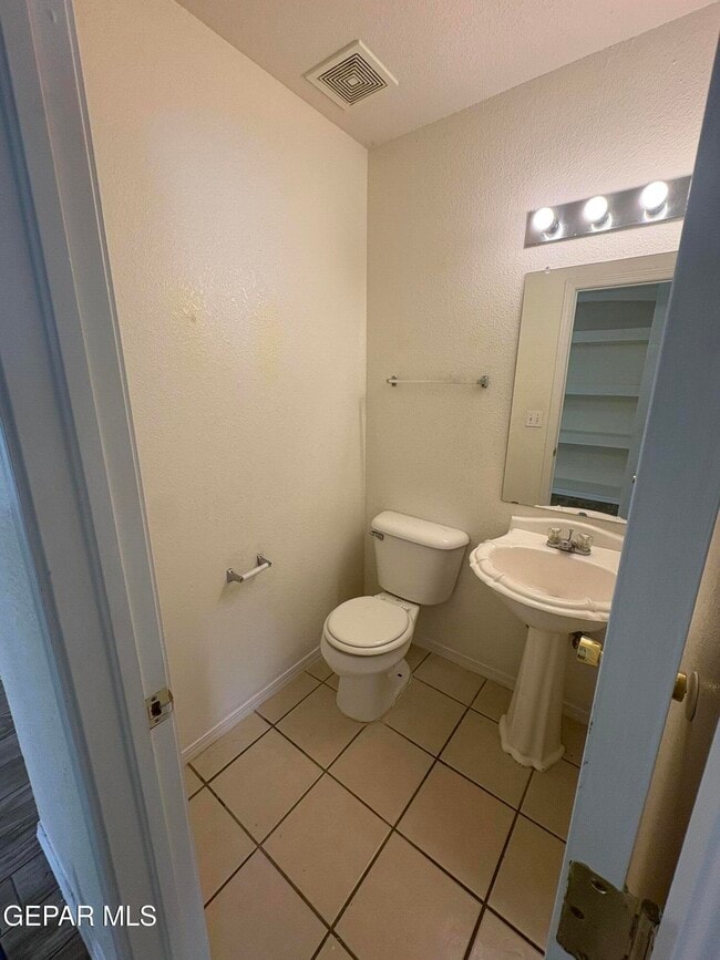 Building Photo - 2333 Hannah Leigh St